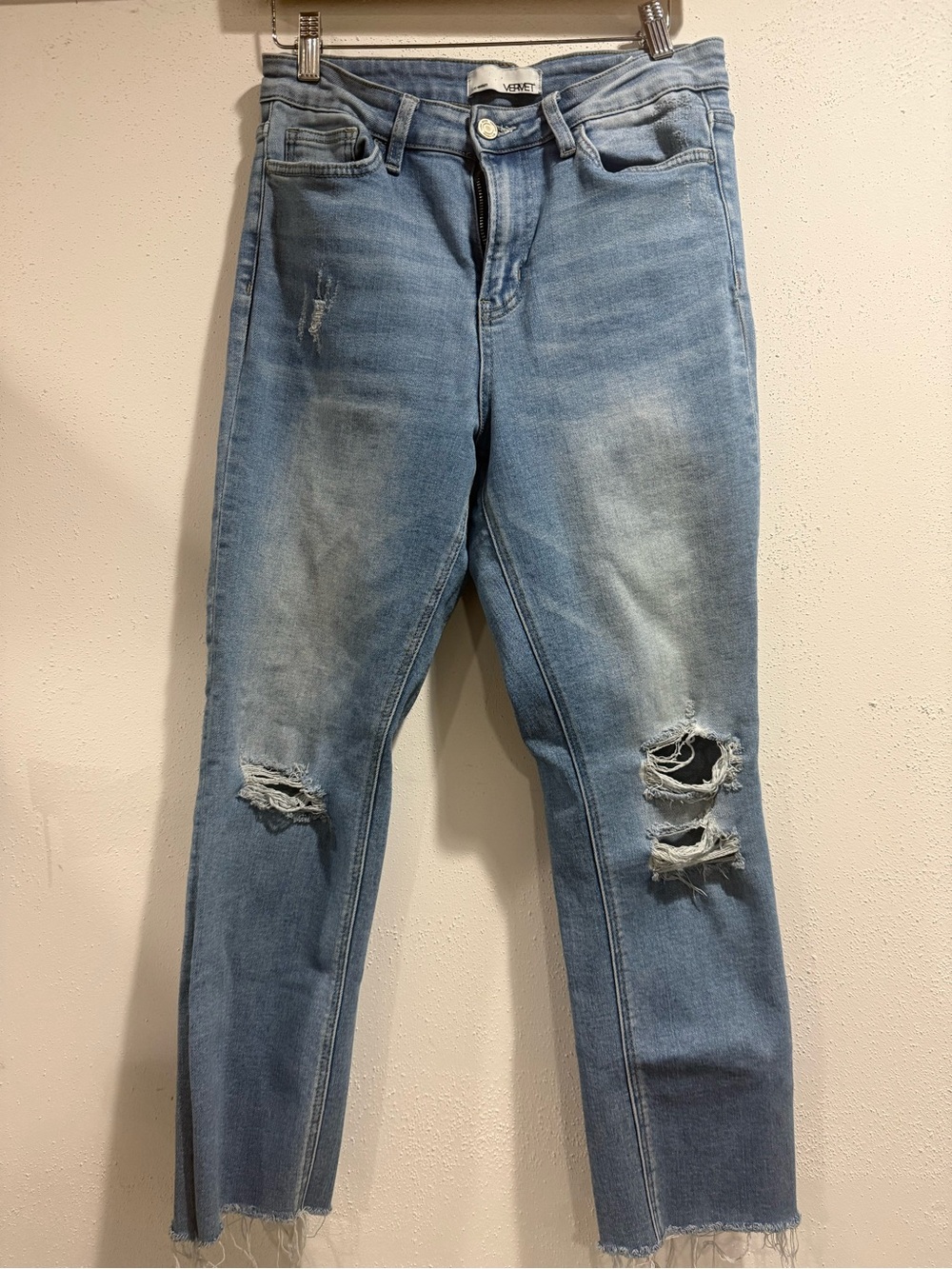 Vervet distressed jeans